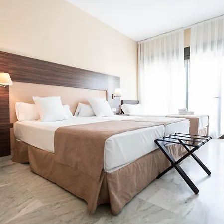 Hotel Abetos 4*